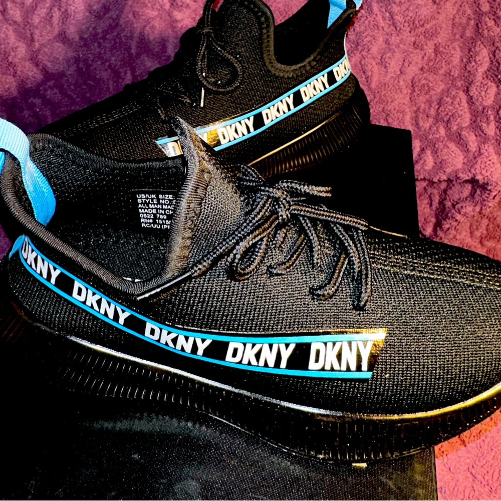 DKNY